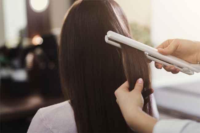 How to Loose Curl your Hair with a Straightener